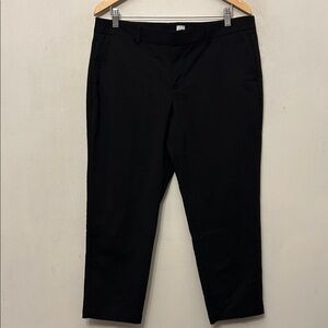 Gap black slim cropped pants Size 14 EUC